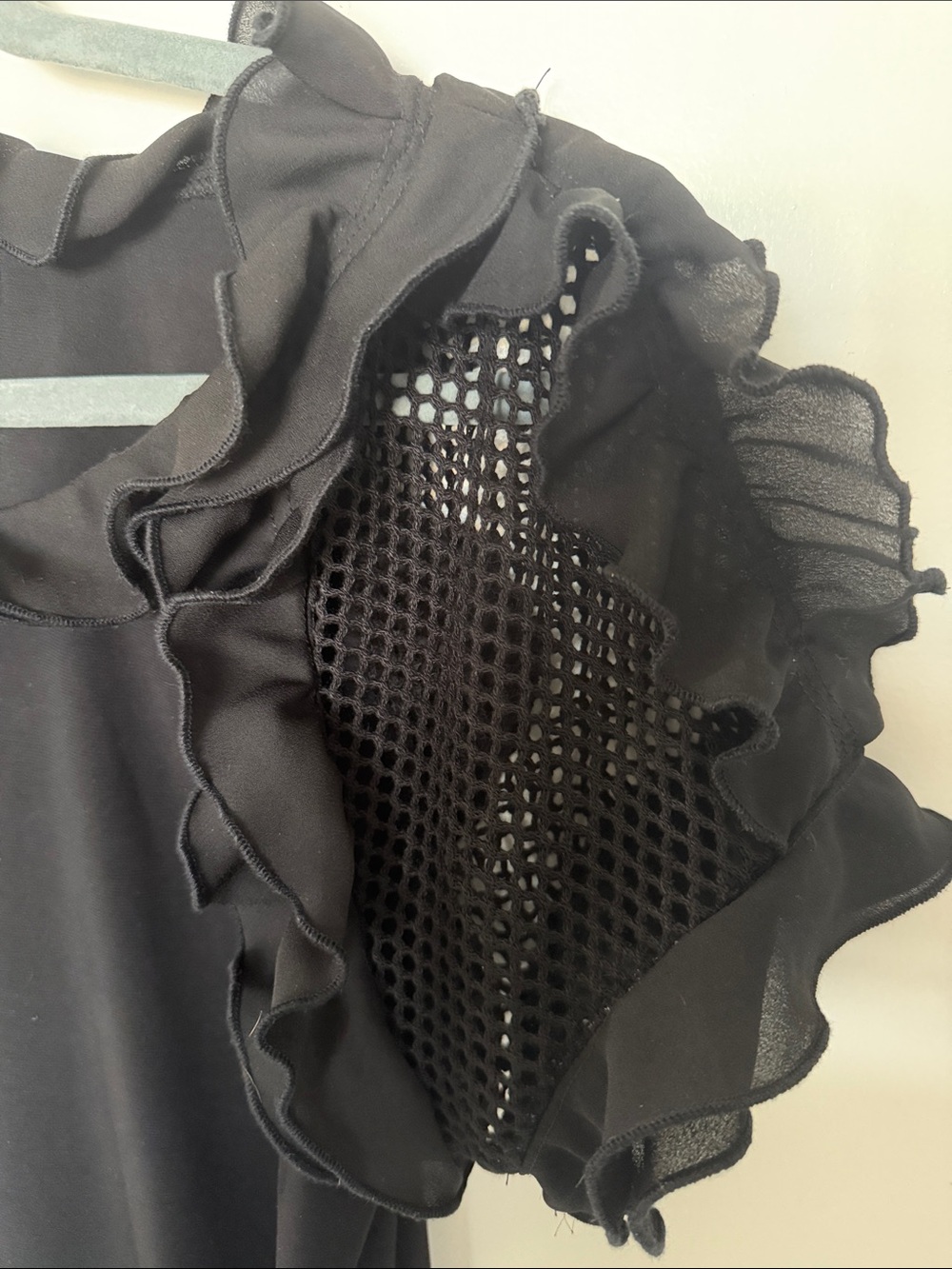 Violet B. Black Ruffle Neck Top Mesh Flutter Sleeve M - Picture 2 of 4